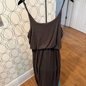 Elegant Gray Sleeveless Dress